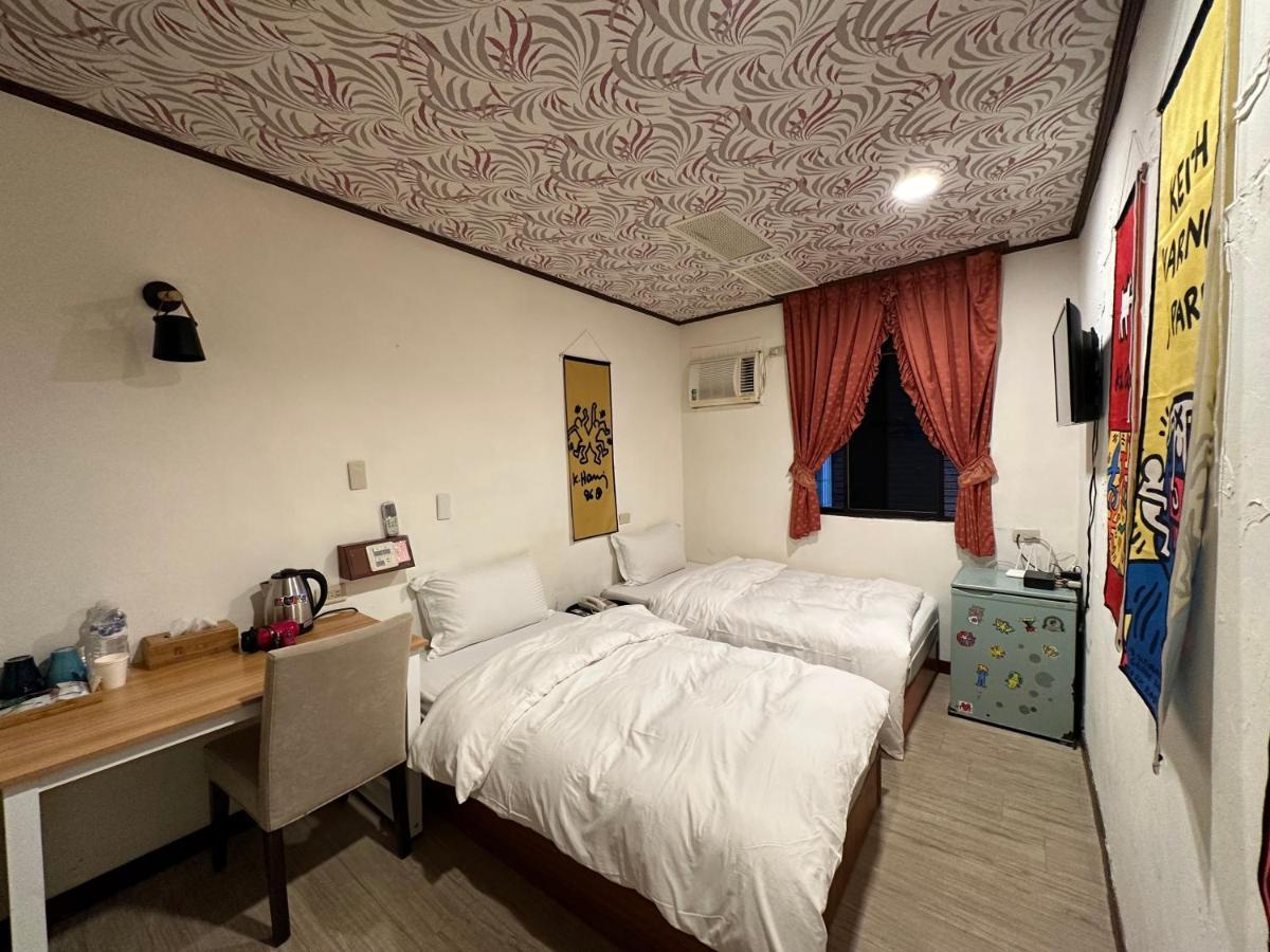 Ming Ren Hotspring Hotel Jiaoxi Exterior photo