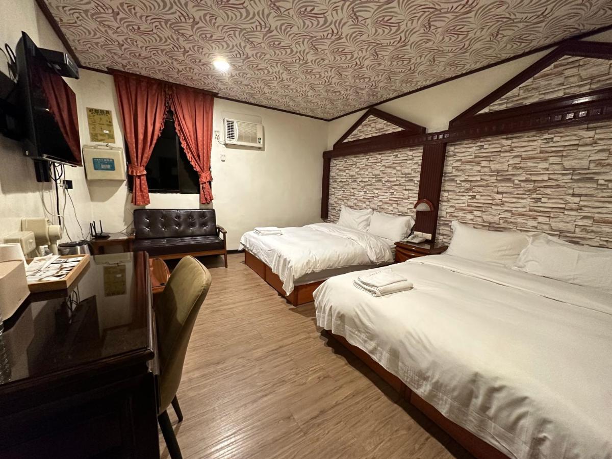 Ming Ren Hotspring Hotel Jiaoxi Exterior photo