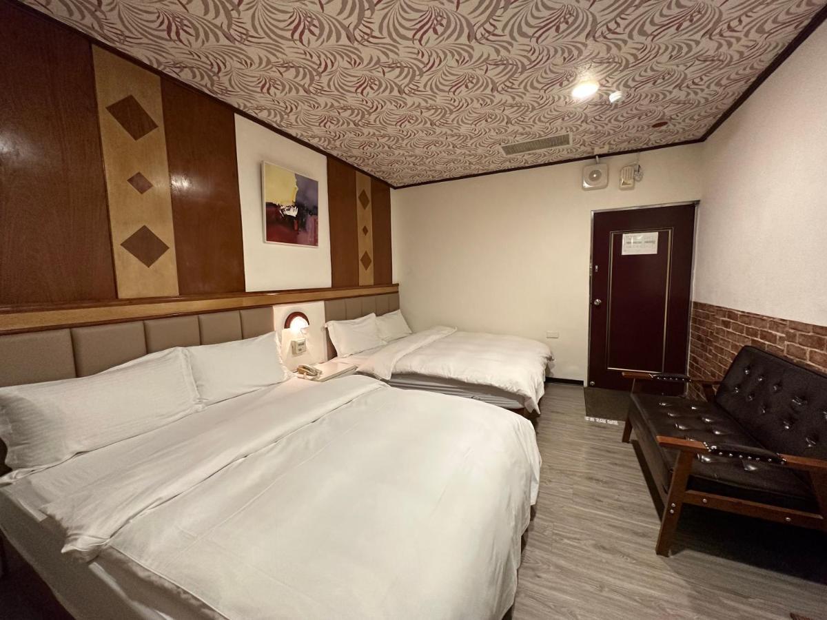 Ming Ren Hotspring Hotel Jiaoxi Exterior photo